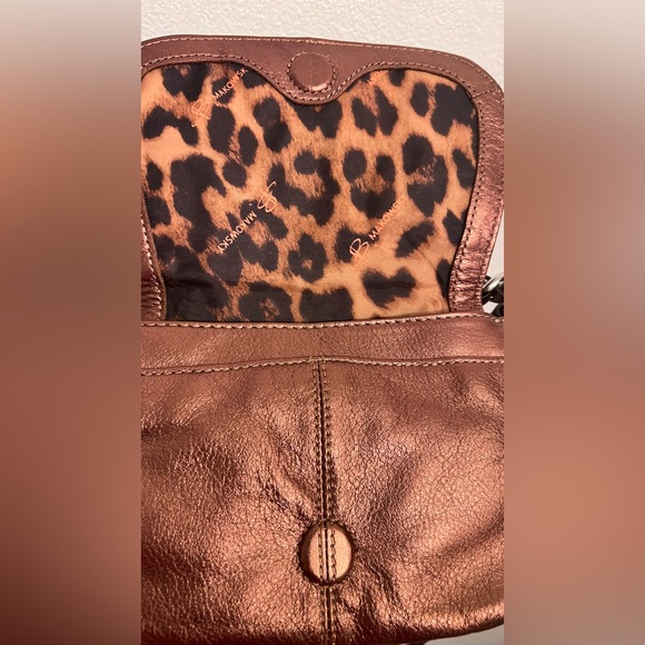 B. Makowsky Vanessa Metallic Bronze Leather Flap Crossbody Shoulder Bag - Picture 8 of 16